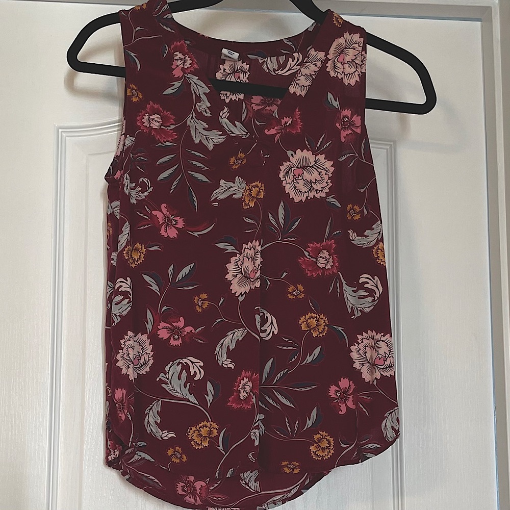 Old Navy Floral Tank